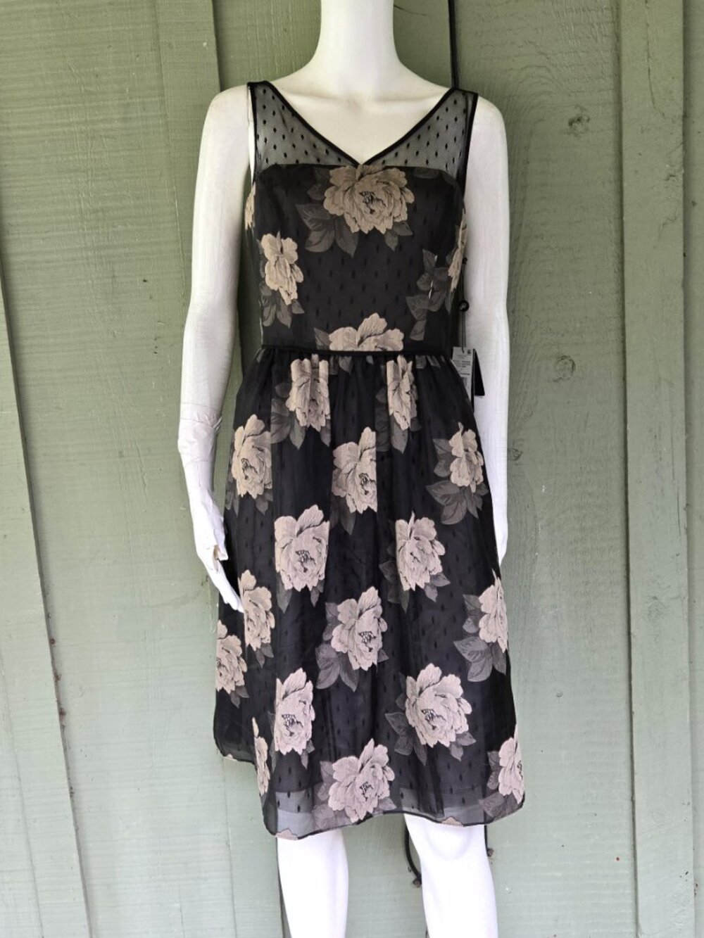 NWT ADRIANNA PAPELL Black Rose Burnout Fit N Flare Dress 8